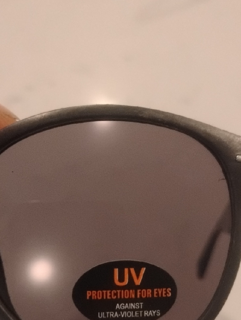 Round Black UV Sunglasses - Picture 6 of 10
